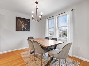 150 Ariel Cir 150, Sutton MA 01590