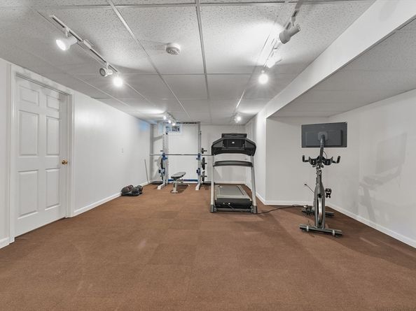 150 Ariel Cir 150, Sutton MA 01590