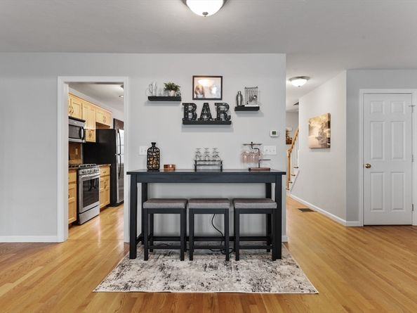 150 Ariel Cir 150, Sutton MA 01590