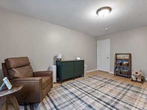 150 Ariel Cir 150, Sutton MA 01590