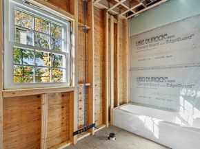 8 Pine St 4, Boston MA 02136