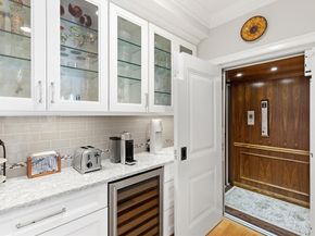 37 Crenshaw Lane 37, Andover MA 01810