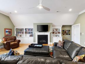 37 Crenshaw Lane 37, Andover MA 01810