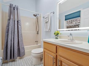 39 Desimone Drive, Marlborough MA 01752