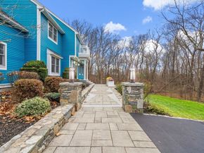 39 Desimone Drive, Marlborough MA 01752