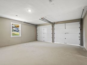 6 Puritan Ln, Dedham MA 02026