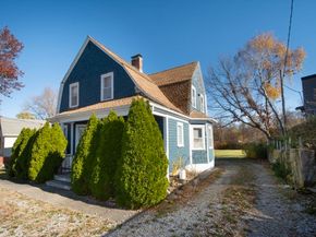 972 Liberty St, Braintree MA 02184