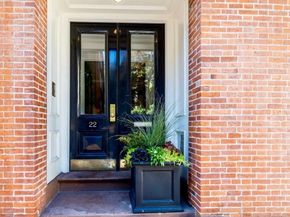 22 Joy Street, Boston MA 02114