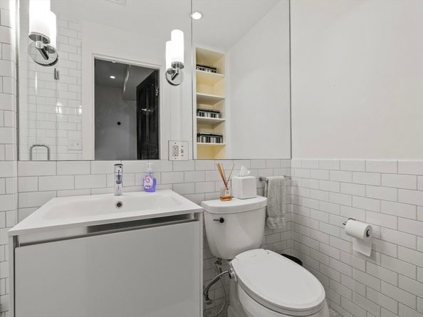 22 Joy Street, Boston MA 02114