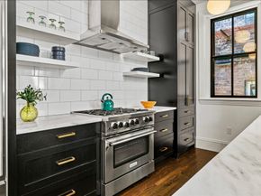 22 Joy Street, Boston MA 02114