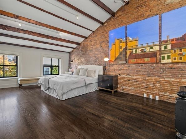 22 Joy Street, Boston MA 02114