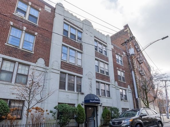 114 Strathmore Rd 102, Boston MA 02135
