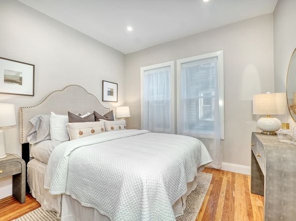 114-116 West Wyoming Ave 1, Melrose MA 02176