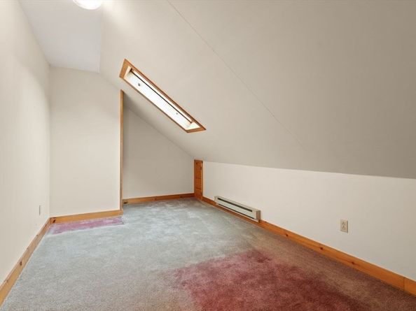 10 Oak St, Wareham MA 02571