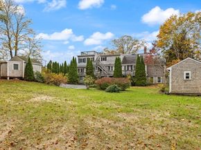 10 Oak St, Wareham MA 02571