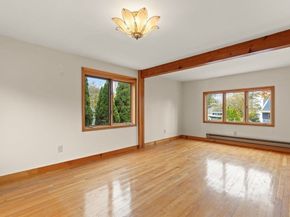 10 Oak St, Wareham MA 02571