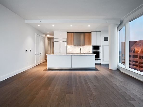 240 Devonshire Street 4208, Boston MA 02110