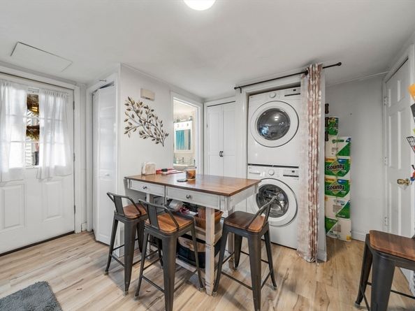 126 Summer St, Plymouth MA 02360