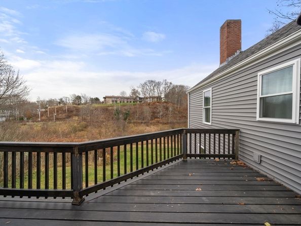 126 Summer St, Plymouth MA 02360