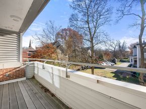 9-17 Baldwin St 15C, Newton MA 02458