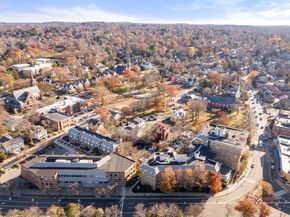 9-17 Baldwin St 15C, Newton MA 02458