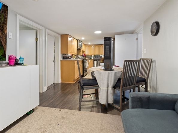 14 Bay Rd, Revere MA 02151