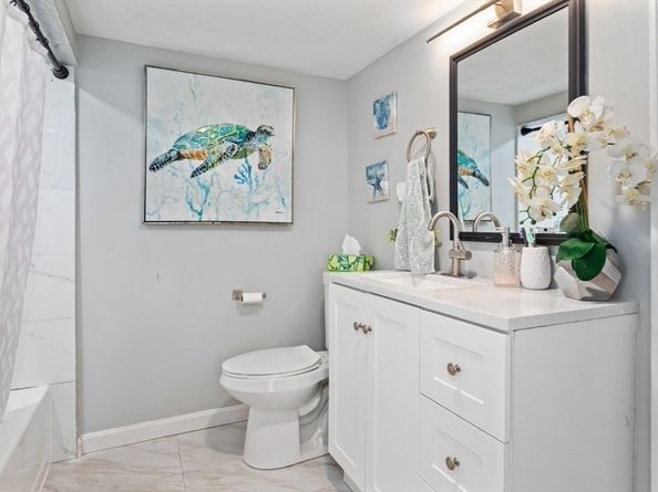 14 Bay Rd, Revere MA 02151