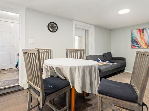 14 Bay Rd, Revere MA 02151