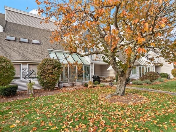 300 Willow Street 3, Hamilton MA 01982