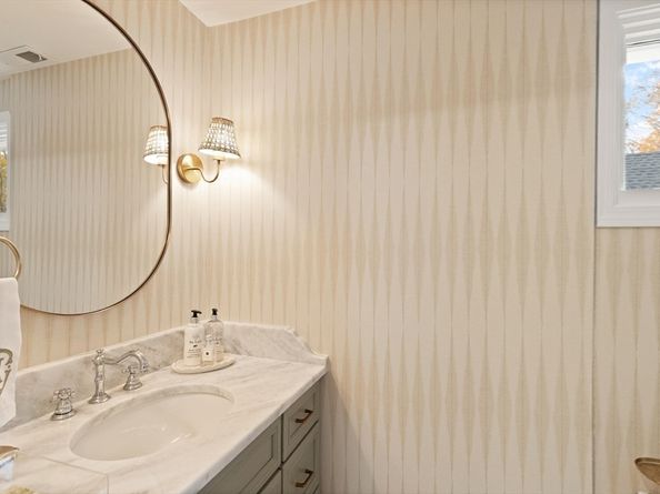 300 Willow Street 3, Hamilton MA 01982