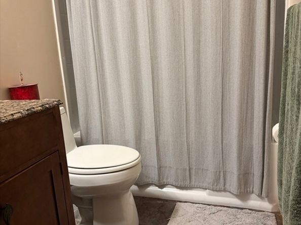 325 Ashland Avenue 10, Southbridge MA 01550