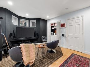 70 Victoria St 70, Somerville MA 02144