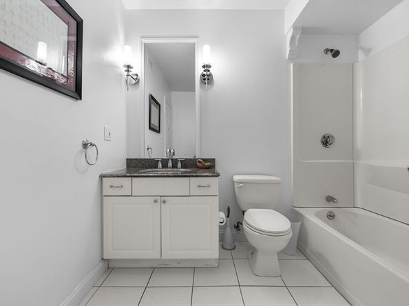 70 Victoria St 70, Somerville MA 02144