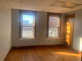 49 South Street, Worcester MA 01604