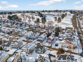 12 Carver Rd, Watertown MA 02472