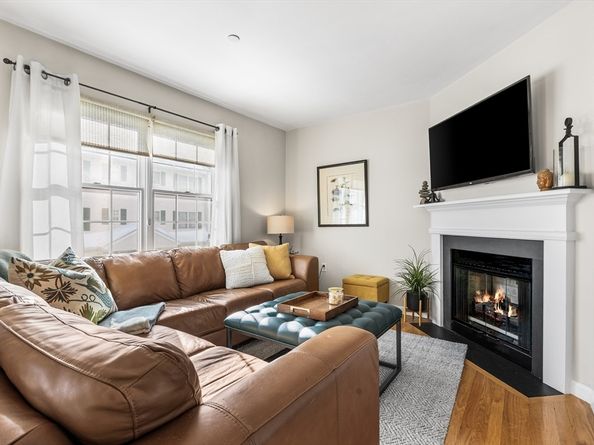 252 Albion Street 3, Wakefield MA 01880