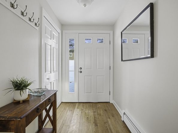 37 Oneil Dr, Westborough MA 01581