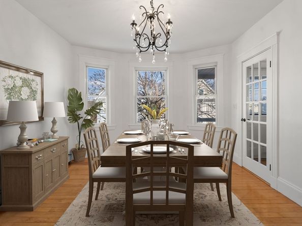 215 Ash St 3, Waltham MA 02453