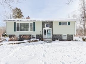 609 Ashby West Rd, Fitchburg MA 01420