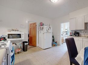 41 Northend St, Peabody MA 01960