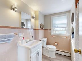 41 Northend St, Peabody MA 01960