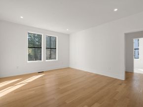 365 Worcester St, Wellesley MA 02481