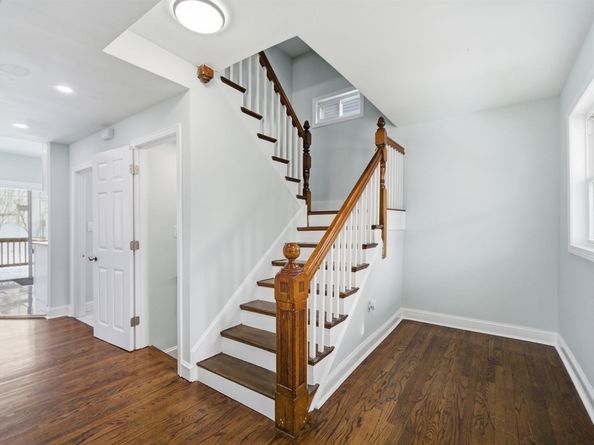 10 Bradshaw St, Medford MA 02155