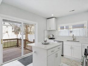 10 Bradshaw St, Medford MA 02155