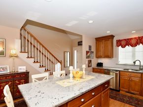 25 Carriage Ln 25, Duxbury MA 02332