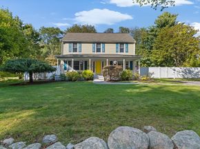 177 Dwelley St, Pembroke MA 02359
