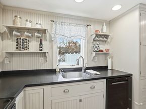 177 Dwelley St, Pembroke MA 02359