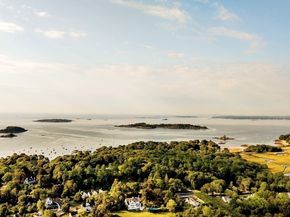 37 Forster, Manchester MA 01944