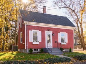 9 Bank Street, Abington MA 02351