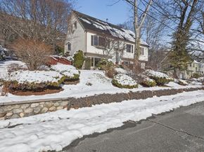 16 Battlemarch Way, Woburn MA 01801